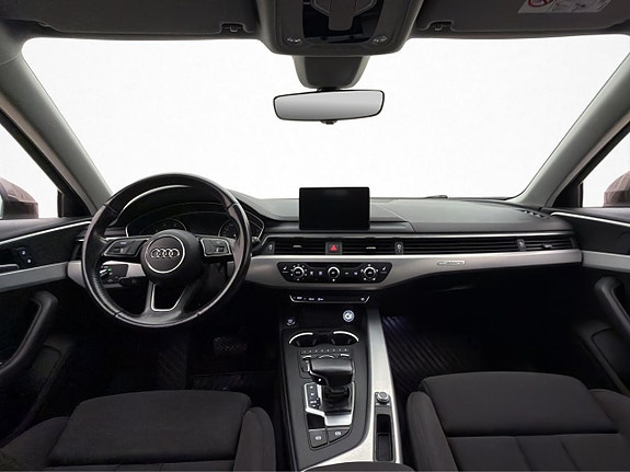 Audi A4 13 of 30