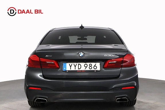 BMW 530i 7 of 28