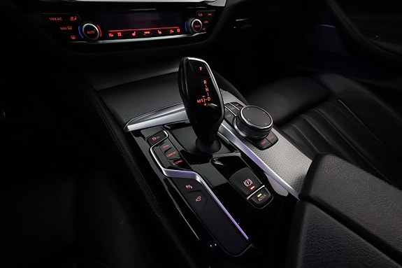 BMW 530i 15 of 28
