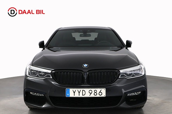 BMW 530i 2 of 5