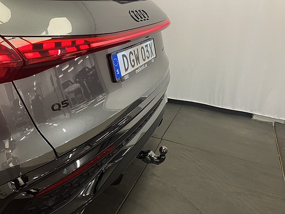 Audi Q5 8 of 15