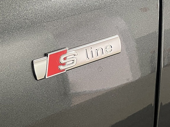 Audi Q5 4 of 5