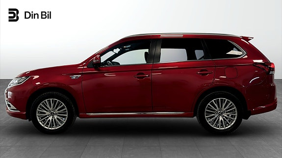 Mitsubishi Outlander 2 of 13