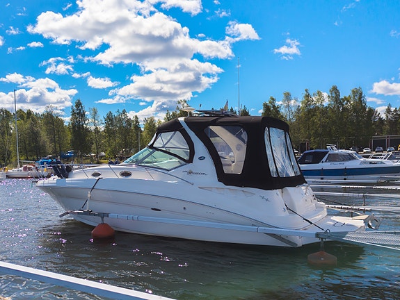 Sea Ray 355 Sundancer 2 of 9
