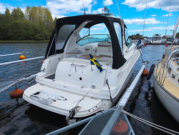 Sea Ray 355 Sundancer 3 of 9