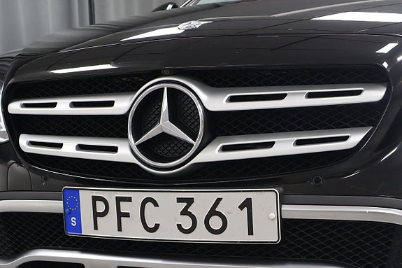 Mercedes-Benz E220 d 7 of 22