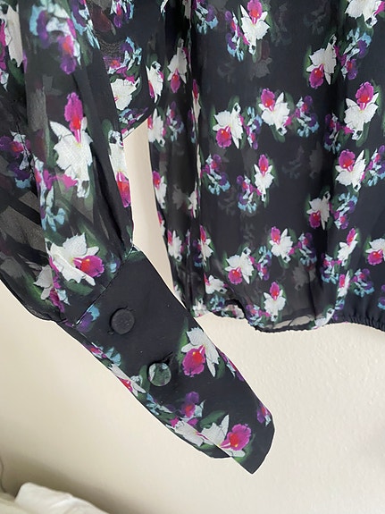 Product image 2 of 11