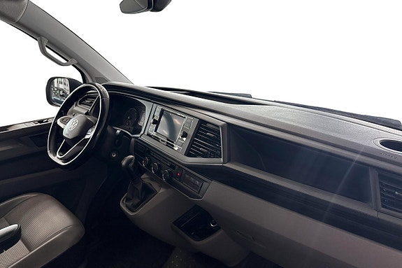 Volkswagen Transporter 15 of 24