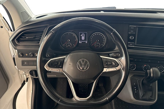 Volkswagen Transporter 12 of 24