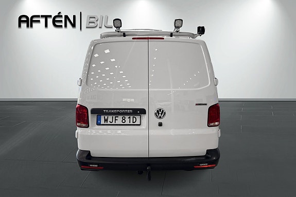 Volkswagen Transporter 9 of 24