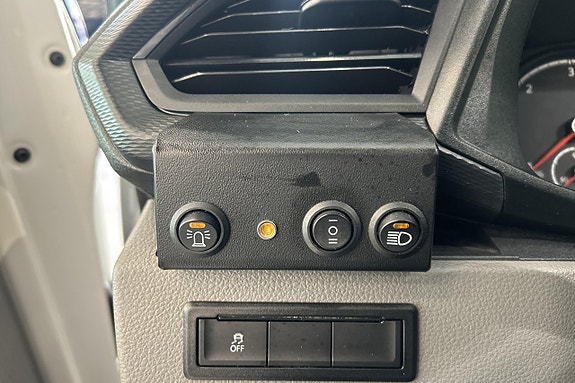 Volkswagen Transporter 23 of 26