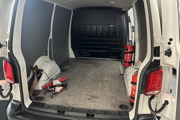 Volkswagen Transporter 17 of 26
