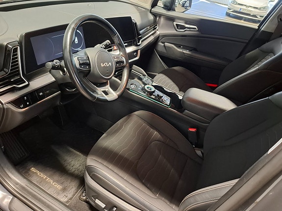 Kia Sportage 10 of 17