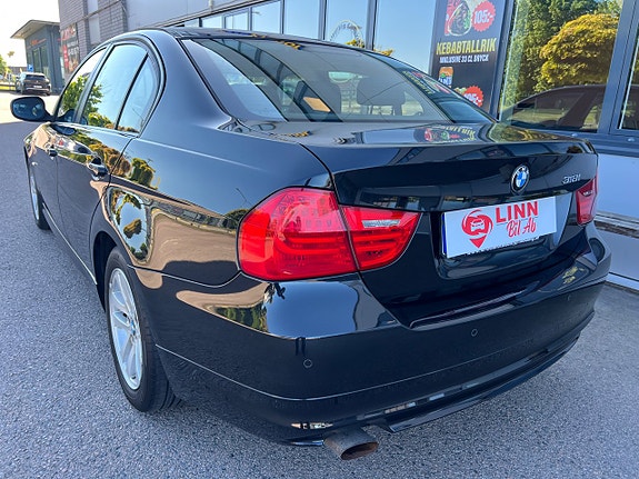 BMW 318i 6 of 22