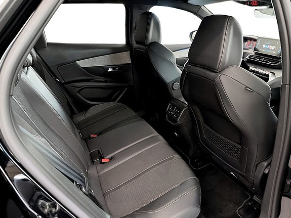Peugeot 3008 15 of 18
