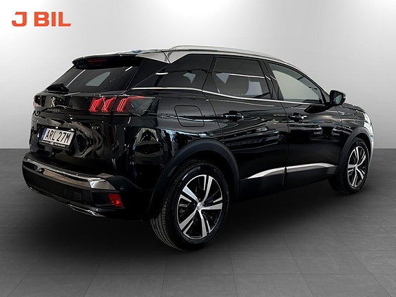 Peugeot 3008 3 of 5