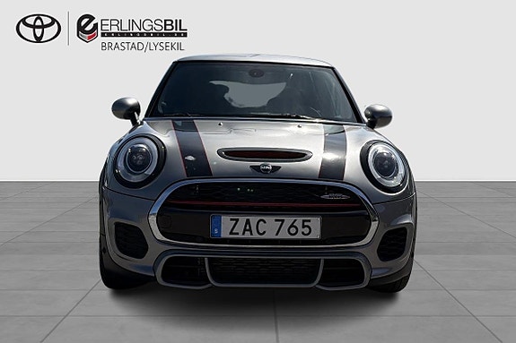 MINI John Cooper Works 5 of 5
