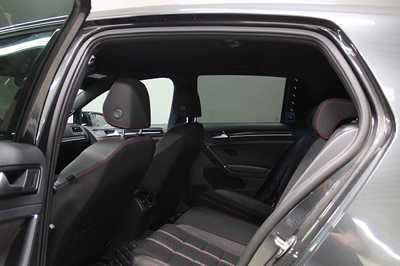 Volkswagen Golf-Serie 10 of 14