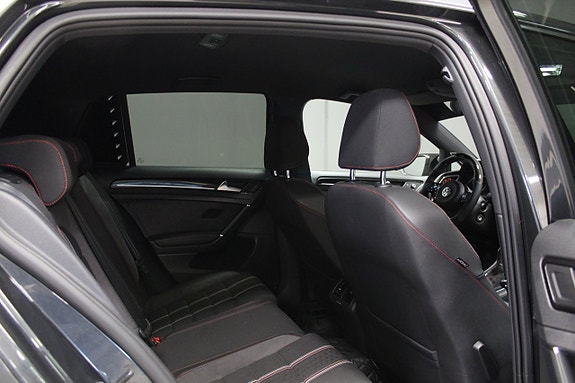 Volkswagen Golf-Serie 13 of 14