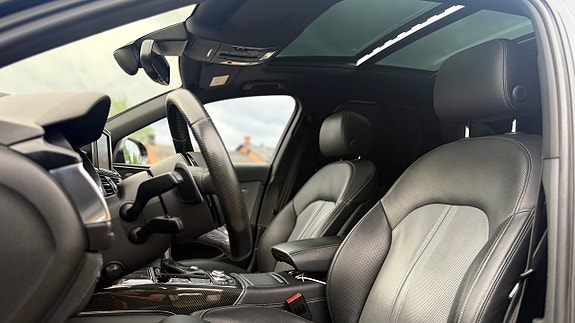 Audi RS6 27 of 30