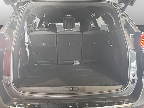 Peugeot 5008 17 of 18