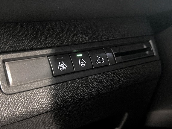 Peugeot 5008 9 of 18