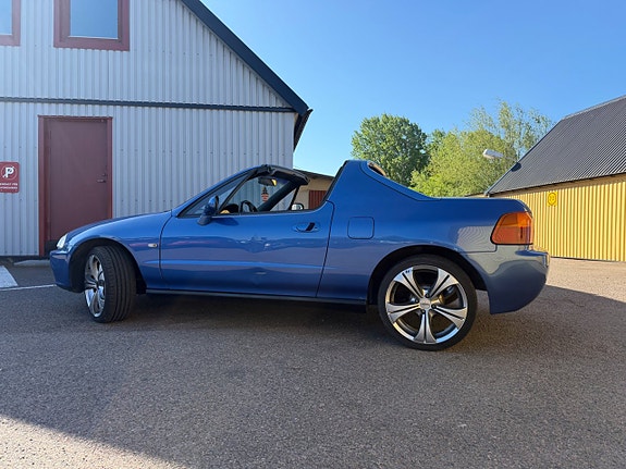 Honda CR-X 2 of 5