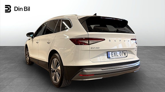 Skoda Enyaq 3 of 5