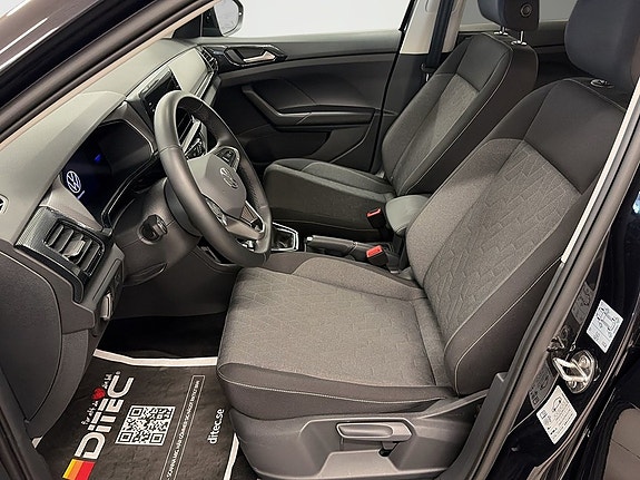 Volkswagen T-Cross 7 of 12