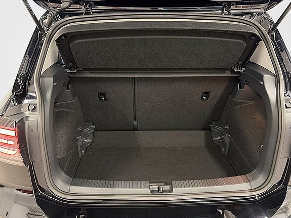 Volkswagen T-Cross 9 of 12
