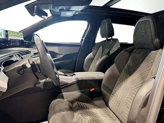 Peugeot 5008 5 of 5