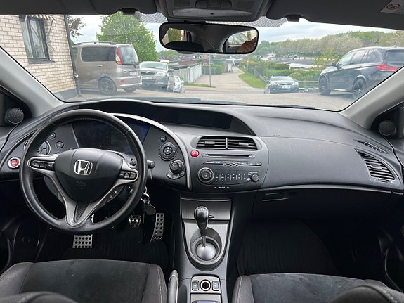 Honda Civic 17 of 17