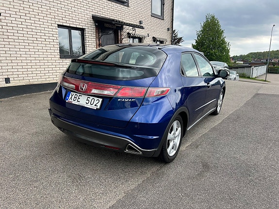 Honda Civic 10 of 17