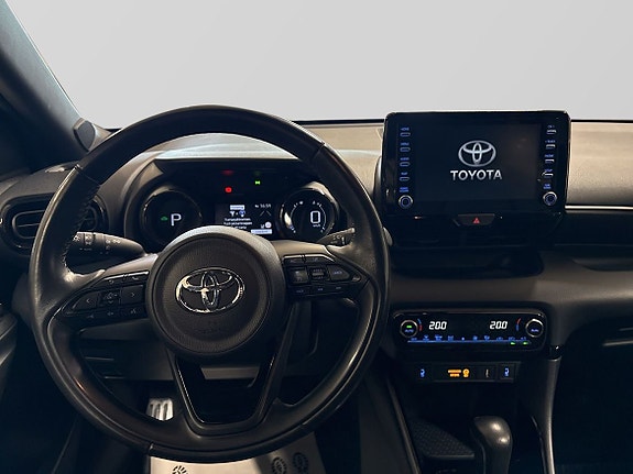 Toyota Yaris 10 of 11