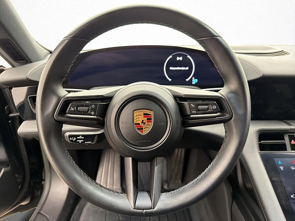 Porsche Taycan 15 of 30
