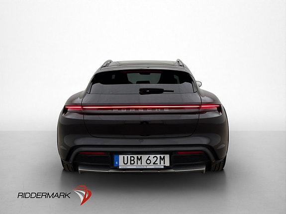 Porsche Taycan 6 of 30