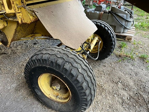 New Holland Clayson 1520 med hytt 11 of 12