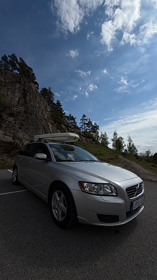 Volvo V50 2 of 5