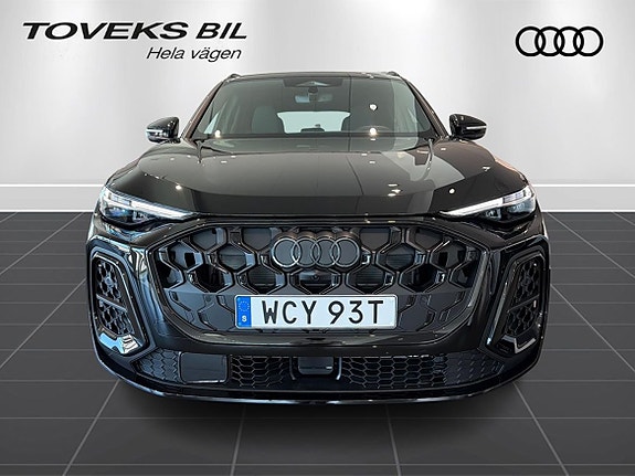 Audi Q5 8 of 27