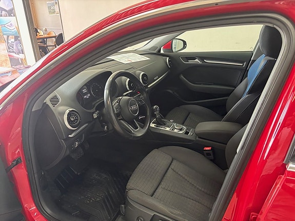 Audi A3 5 of 5