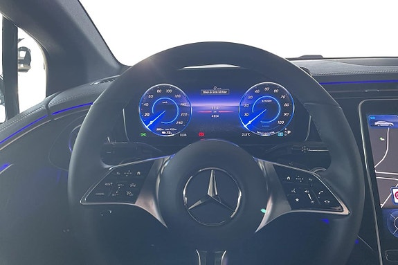 Mercedes-Benz EQE350 8 of 23