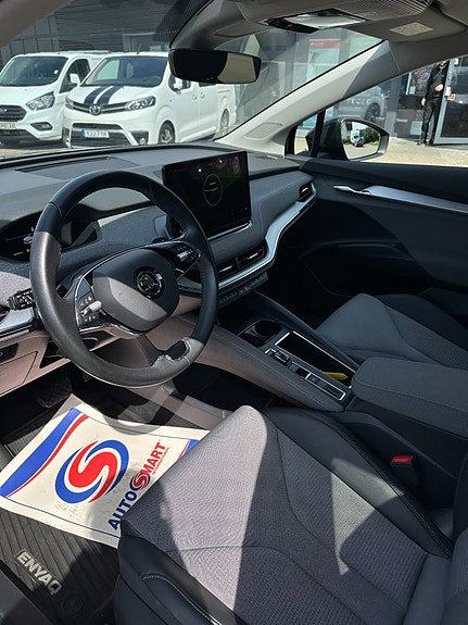 Skoda Enyaq 8 of 10