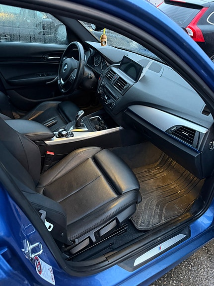 BMW 120d 5 of 5