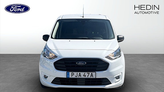 Ford Transit Connect 8 of 9