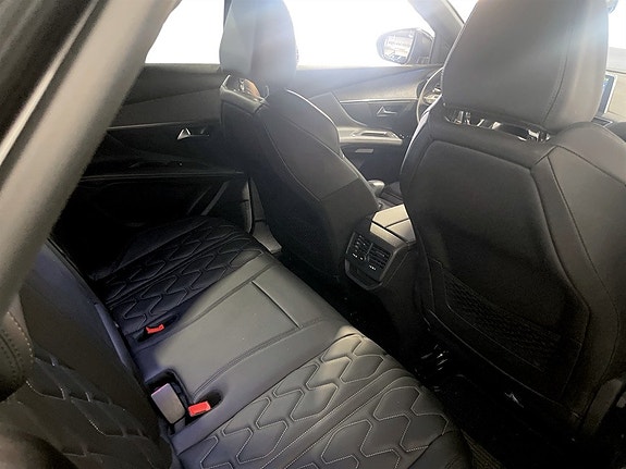 Peugeot 3008 11 of 15