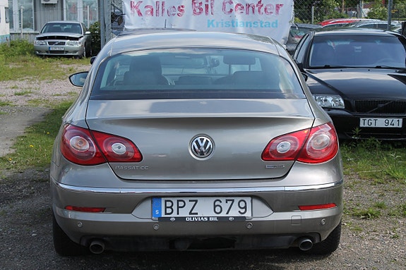 Volkswagen Passat CC 5 of 5