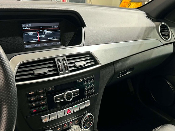 Mercedes-Benz C220 15 of 18