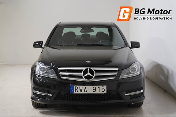 Mercedes-Benz C220 3 of 18