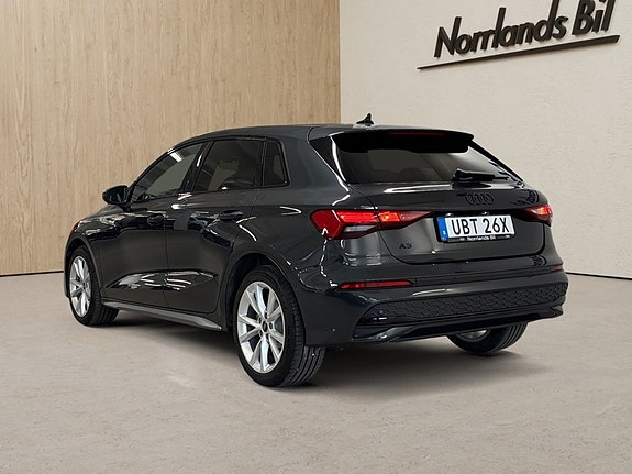 Audi A3 3 of 9