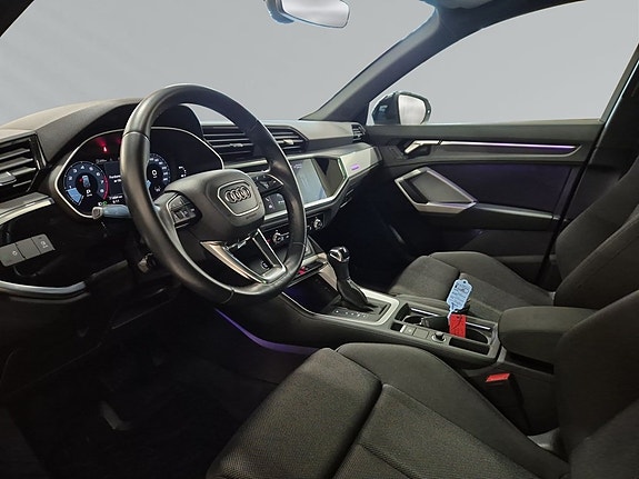 Audi Q3 9 of 9